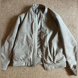 Men’s Lululemon Jacket (L)